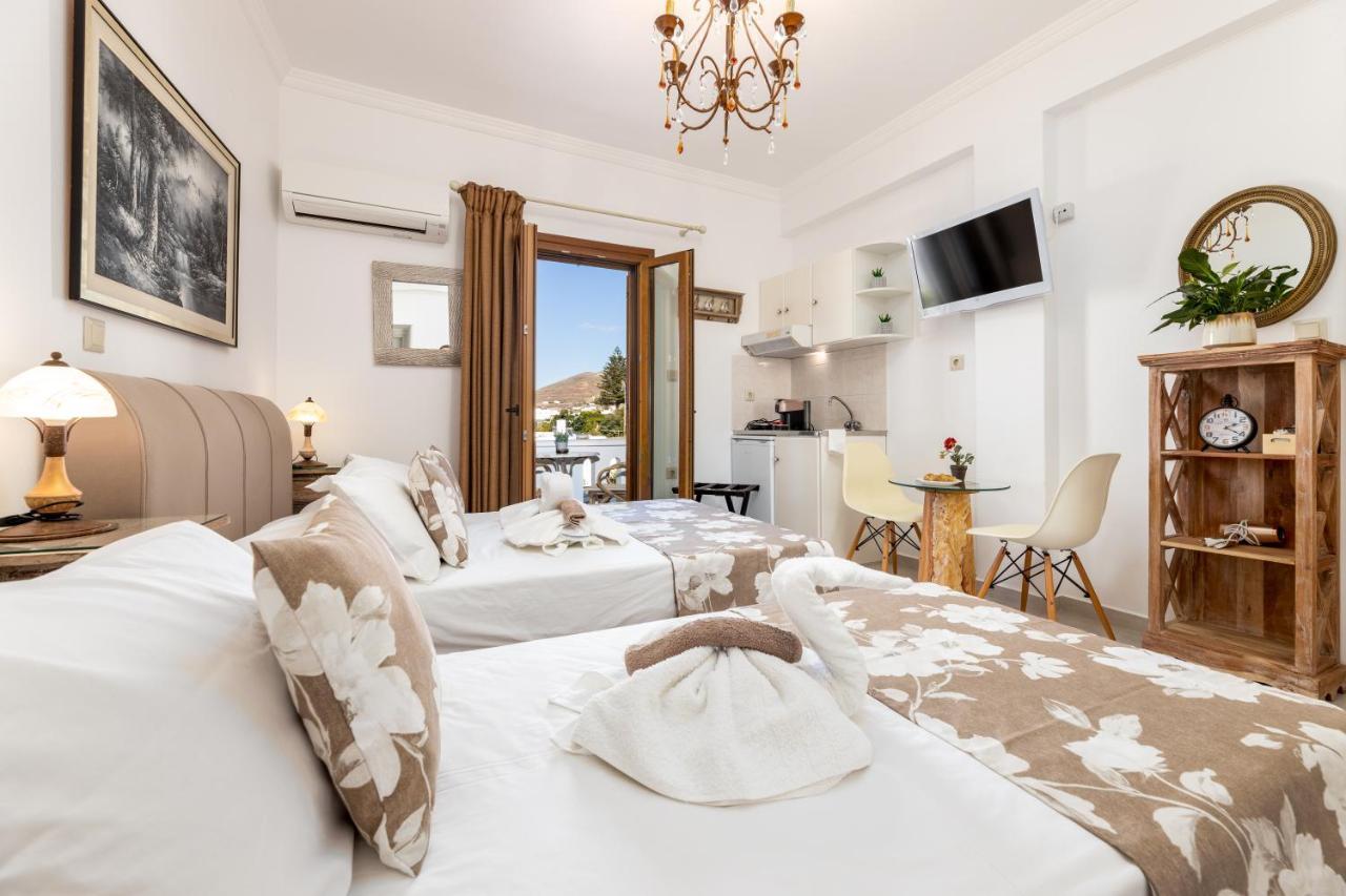 Panos Luxury Studios Páros Exteriér fotografie